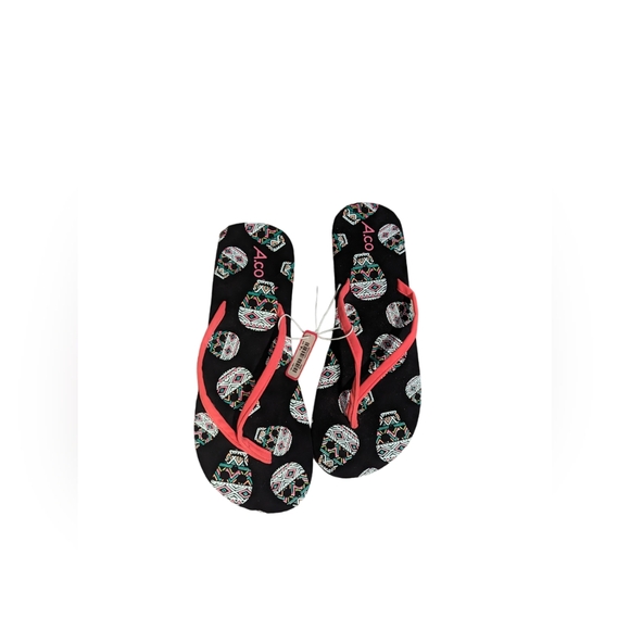 Flip Flops - Picture 2 of 4